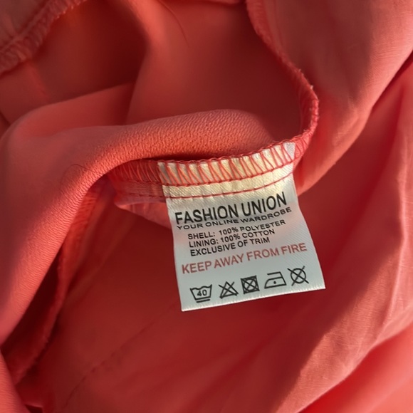 Coral with gold belt jumpsuits - Picture 10 of 12